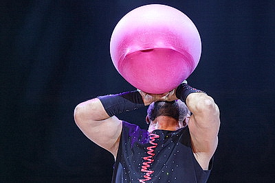 Праздничное представление для детей из пострадавших от аварии на ЧАЭС районов прошло в Белгосцирке