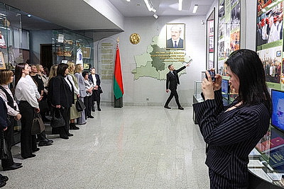 В Совете Республики прошла встреча с работницами ЖКХ