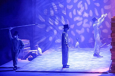 \"Здесь рождается диалог\". В Могилеве торжественно открыли молодежный театральный форум \"М.@rt.контакт\"