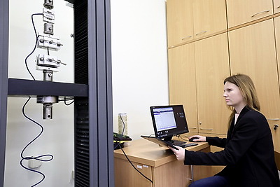 В ВГТУ разрабатывают импортозамещающие композиции на основе полиуретановых отходов