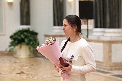 Едины в стремлении сделать страну лучше. Лукашенко в преддверии 8 Марта вручил женщинам госнаграды