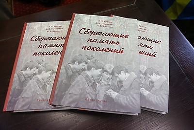 Взлетели в последний раз. В Минске открылась выставка о погибших летчиках Великой Отечественной войны