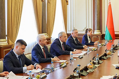 Председатель Национальной ассамблеи Зимбабве посещает Беларусь
