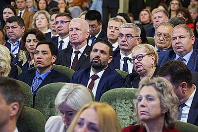 Справедливое преобразование рынка труда в условиях распространения цифровых технологий обсуждают в Минске