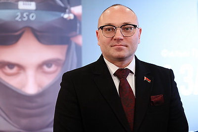 \"Сила - в людях\". Премьера кинокартины \"Душа защитника\" прошла в кинотеатре \"Москва\"