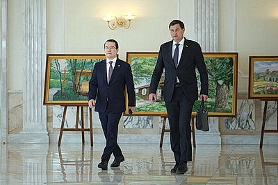 Лукашенко видит потенциал для увеличения вдвое товарооборота с Казахстаном