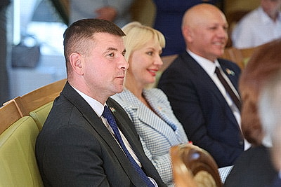 Кочанова: парламентарии делают все для того, чтобы законы были эффективными и страна развивалась