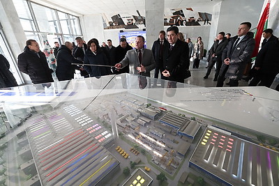 Казахстанская парламентская делегация посетила ОАО \"БЕЛАЗ\"