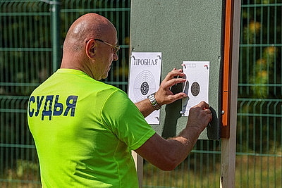 Спорт на максимуме: более 500 представителей белорусских СМИ вышли на старт спартакиады в \"Стайках\"