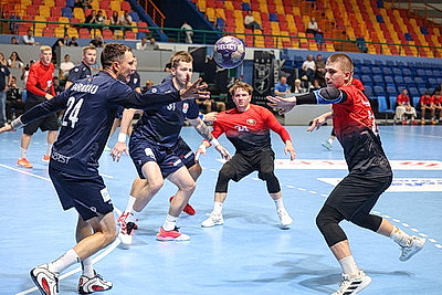 \"Мешков Брест\" выиграл стартовый матч гандбольного чемпионата Беларуси