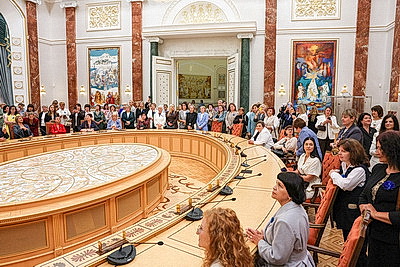 Представительницы Минской области внесли свой вклад в убранство Дворца Независимости