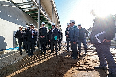 Ход работ по строительству городской клинической инфекционной больницы обсудили на выездном заседании Мингорисполкома