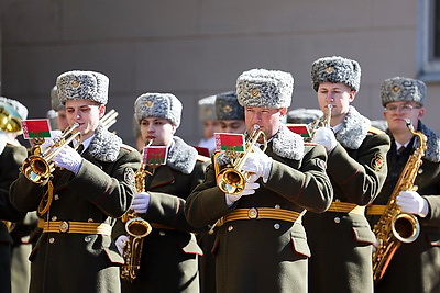 В Минске простились с народным поэтом, одним из авторов Государственного гимна Владимиром Каризной