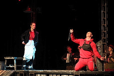 Российский театр представил спектакль \"Лада, или Радость\" на театральном форуме \"M.@rt.контакт\"