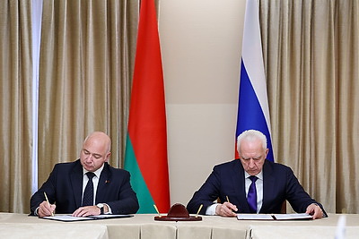 Генеральные прокуроры Беларуси и России провели встречу в Минске