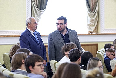 В Гродно конференция о цифровых технологиях и ИИ объединила ученых из 17 стран