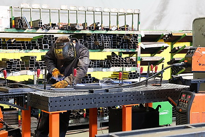 Пригородные электробусы и трамваи. Какие новинки электротранспорта выпускает \"БКМ Холдинг\"