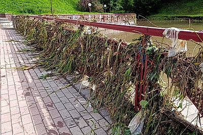 В Гродно устраняют последствия субботней непогоды
