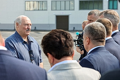 Лукашенко с рабочей поездкой посетил Шкловский район
