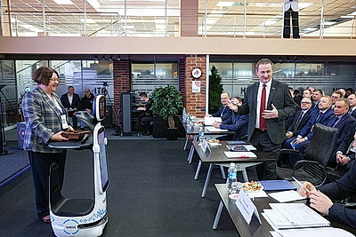 ИТ-ресурс Беларуси. Турчин ознакомился с ключевыми разработками ПВТ