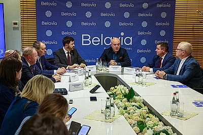 Первый после возобновления авиасообщения рейс \"Белавиа\" из Израиля встретили в Минске