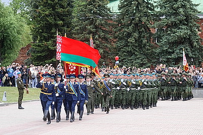 Радостно, трепетно, масштабно празднуют День Победы в Бресте
