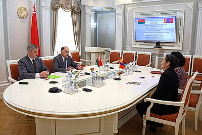 Беларусь и Монголия намерены развивать взаимодействие в сфере безопасности