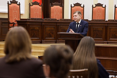 КС: правовое регулирование должно опережать динамику развития общественных отношений