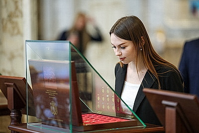 Молодые специалисты посетили Дворец Независимости