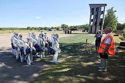 Соревнования среди санитарных и пожарных дружин в Гродно собрали около 400 участников