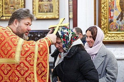 Благодатный огонь от гроба Господня доставили в Минск