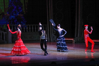 В Большом театре прошел концерт для более чем 1 тыс. пожилых людей