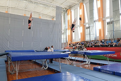В Витебске стартовал чемпионат страны по прыжкам на батуте
