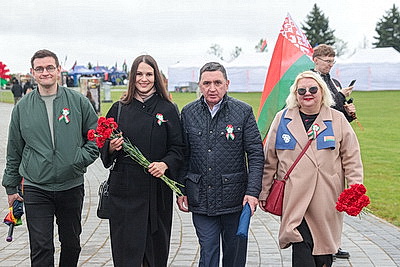 На Кургане Славы проходит областной праздник ко Дню Победы
