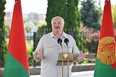 Лукашенко посещает Березовский район
