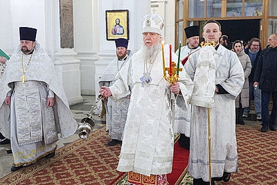 Православные верующие отмечают Пасху