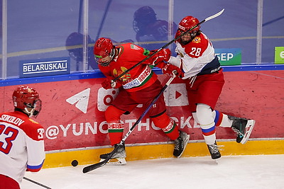 Сборная Беларуси-U18 по хоккею встретилась со сборной России-U17 в серии товарищеских матчей