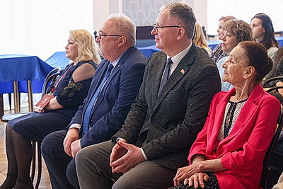 В минском Купаловском театре открылась экспозиция архивных документов о судьбах великих актрис