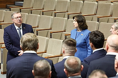 С деятельностью Верховного Суда ознакомились члены Совета Республики