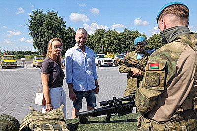Символ мужества и гордости народа. Торжества по случаю Дня Независимости проходят на Кургане Славы