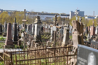 Православные верующие отметили Радуницу