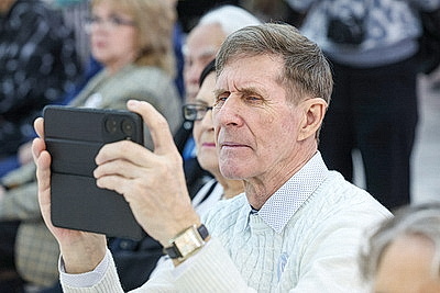 Общение родственных душ. Кочанова встретилась с ветеранами труда в Новополоцке