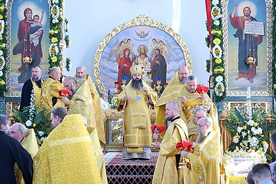 Патриарх Кирилл возглавил Божественную литургию в Свято-Воскресенском соборе Бреста