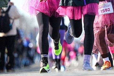 \"Заряд эндорфинами и цветы на финише\". \"Красивый забег\" прошел в Минске