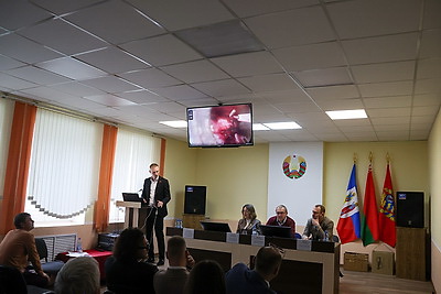 Операции в режиме онлайн увидели хирурги Минской области на семинаре в Узденской ЦРБ