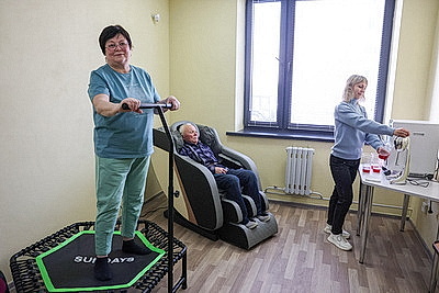 Минтруда и РОО \"Белая Русь\" провели совместную акцию в ТЦСОН Фрунзенского района Минска