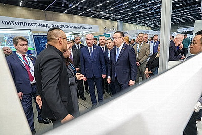Около 200 экспонентов из восьми стран представлены на выставке \"Здравоохранение Беларуси\"