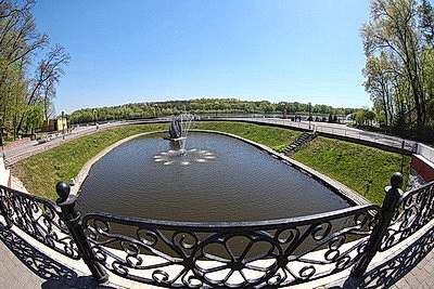 Жаркий майский день