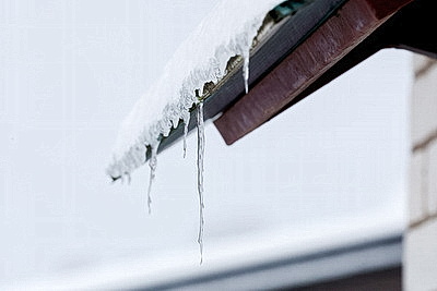 Снежный зимний день