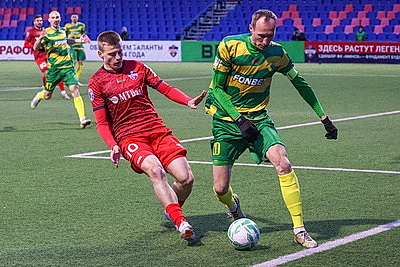 \"Неман\" вышел в лидеры футбольного чемпионата Беларуси